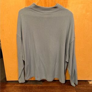 H&M Women's mock neck Blue Top